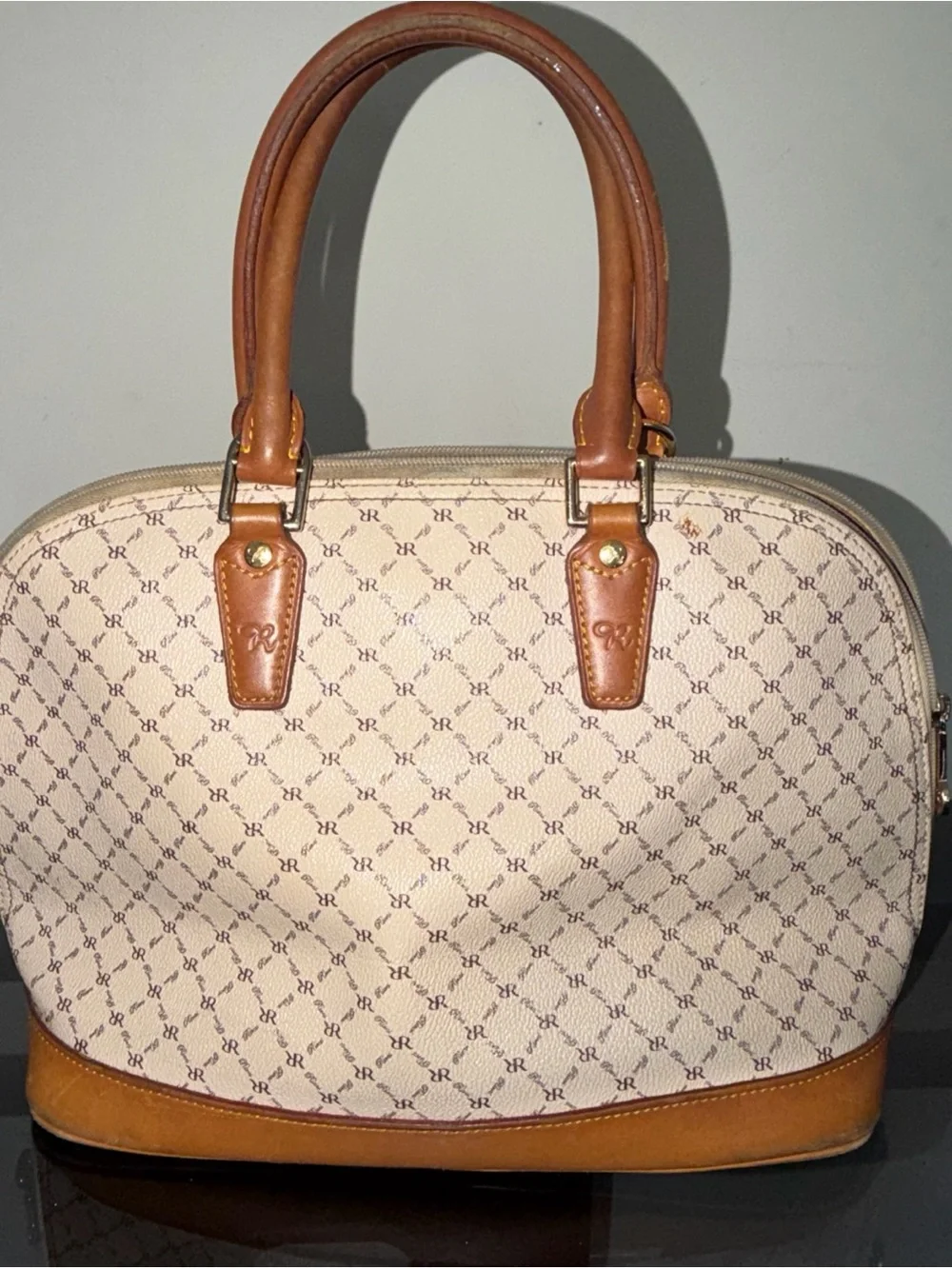 Rioni Signature Natural Dome Handle Bag